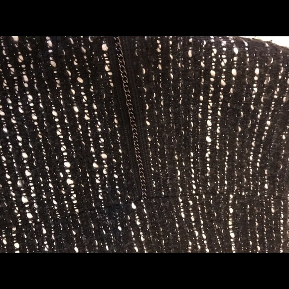 𝅺Suzy Shier Skirt - Picture 3 of 5